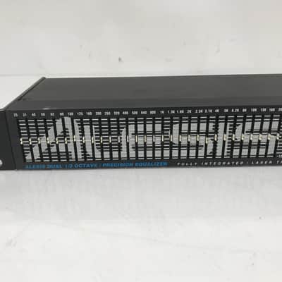 ALESIS M-EQ 230 Dual 1/3 Octave Precision image 2