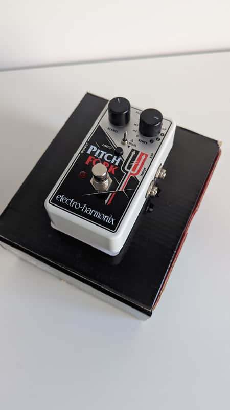 Electro-Harmonix Pitch Fork Polyphonic Pitch Shifter / Harmony Pedal 2014 - Present - Black / White / Red image 1