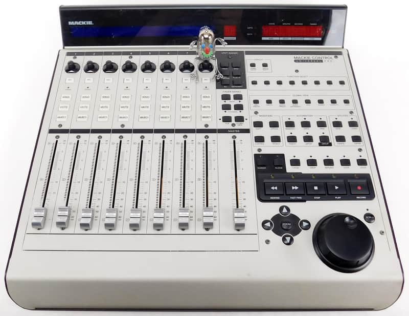 Mackie MCU Pro Universal Control Surface | Reverb Canada
