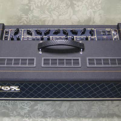 Vox Valvetronix AD120VTH Stereo Guitar Amp Head image 2