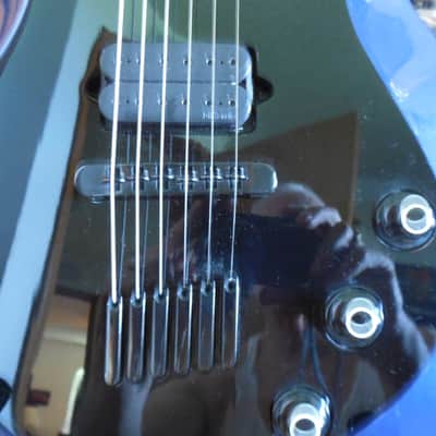 Yamaha AES720 BLACK/BLUE image 17