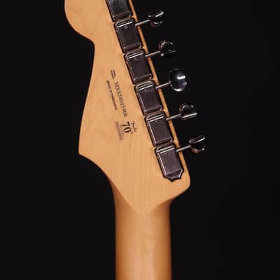 Fender Player II Stratocaster, Maple FB, Polar White image 10
