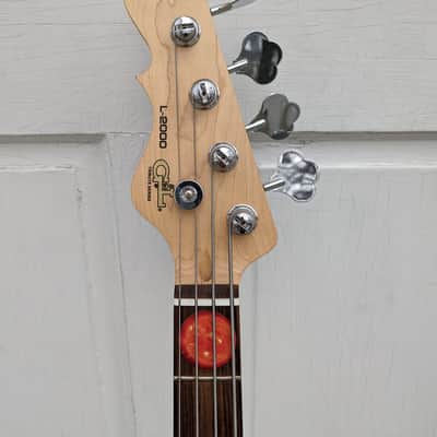 Left-handed G&L L-2000 Tribute Bass refinished in cinnamon sunburst image 9