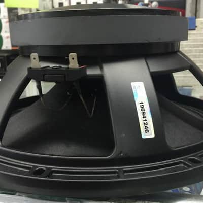 B&C 12mh801 12" MidBass Pro / Car Audio Speaker 8-Ohm 700 Watts Woofer image 5