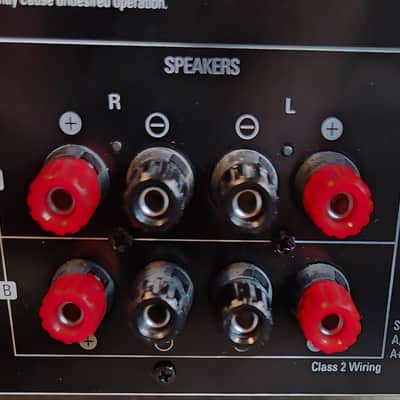 Insignia Insignia NS-STR514 is a 200-watt, 2-channel stereo receiver 2000 - Black image 7