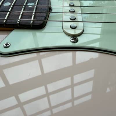 2021 Fender American Original 60s Stratocaster Rosewood - Shell Pink image 13