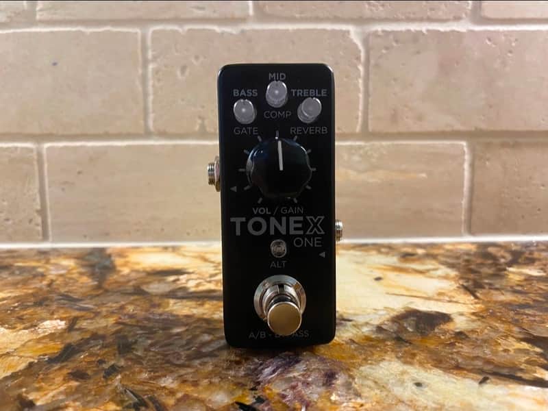 IK Multimedia ToneX One