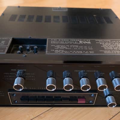 Immagine McIntosh C32 HiFi Preamp - 2