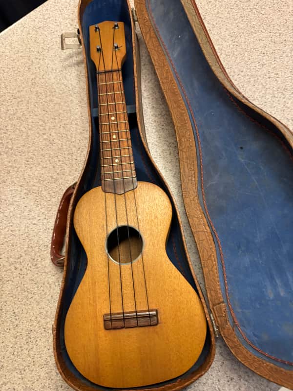 Harmony Soprano Ukulele 1950s - Natural image 1