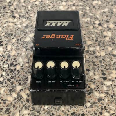 Maxx Flanger - Black image 3