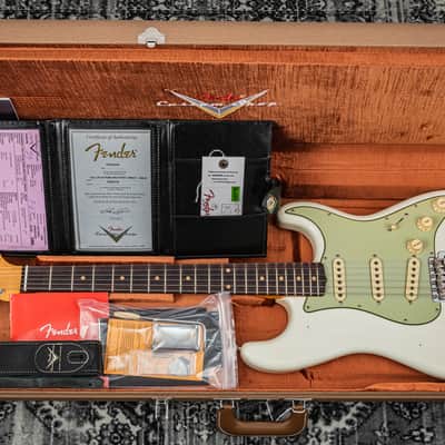 Fender Limited Edition '62 Poblano Strat - Journeyman Relic Aged Olympic White image 13