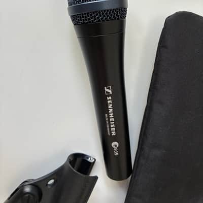 Sennheiser e935 Microphone + Windshield image 2
