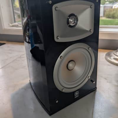 Yamaha NS-333 2-Way Bookshelf Speaker System Black image 8