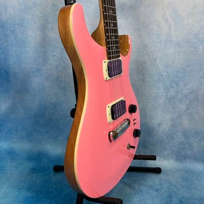 *LIKE NEW* PRS SE Rock Lady Limited Edition 2026 - Pearl Pink image 6