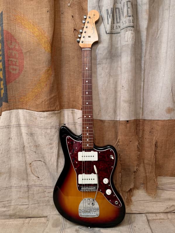 Fender MIJ Traditional II '60s Jazzmaster | Reverb