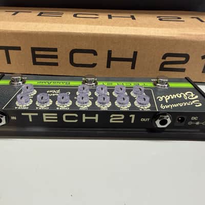 Tech 21 SansAmp Character Plus Series Screaming Blonde With Box 2022 - Present - Green / Black image 6