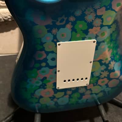 1999 Crafted in Japan Blue Floral Stratocaster image 13