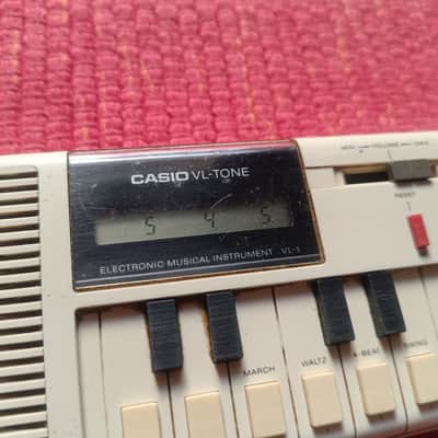 Immagine Casio VL-1 VL-Tone 29-Key Synthesizer Keyboard 1979 - 1984 - White - 2