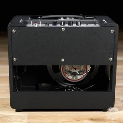 Magnatone Baby M-80 12-Watt Tube 1x10" Combo Amp w/ Cover image 6