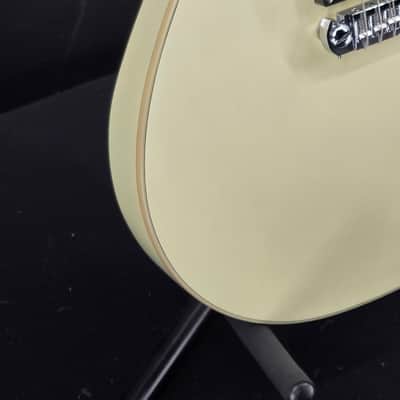 Gretsch Streamliner™ Jet™ 1 Pickup, Laurel Fingerboard, Vintage White image 3