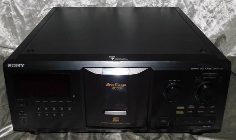 Sony CDP-CX355 Mega Storage 300 CD Disc Changer Player for parts or repair image 1