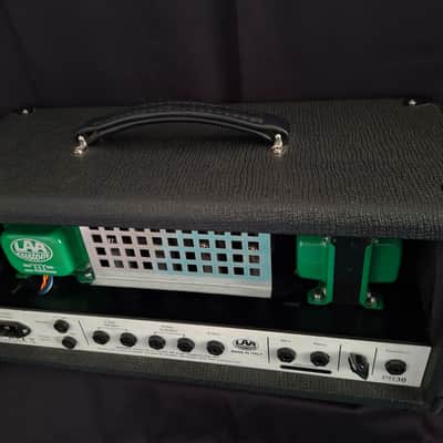 LAA-Custom Primadonna 30 - Black image 2