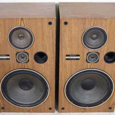 Pioneer CS-G303 1981 - Walnut veneer image 1