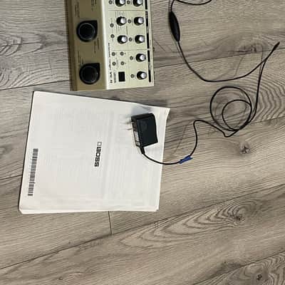 Boss VE-8 Acoustic Singer Pre-Amp | Reverb