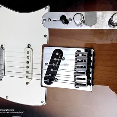 Fender Player Plus Nashville Telecaster with Maple Fretboard 2021 - Present - 3-Color Sunburst image 21