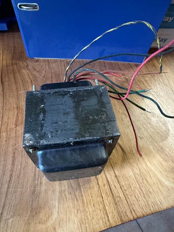 Schumacher 021032 Power Transformer 220 / 240 Volts. Perfect for Dumble Clone image 1