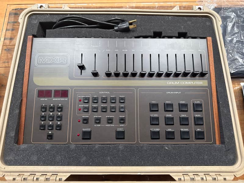 MXR 185 Drum Computer Bild 1