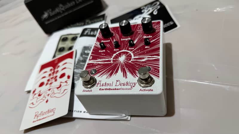 EarthQuaker Devices Astral Destiny Octal Octave Reverberation Odyssey
