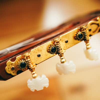 1970s Yamaha C-300A – Made in Japan | Solid Top | Vintage Classical Tone image 13