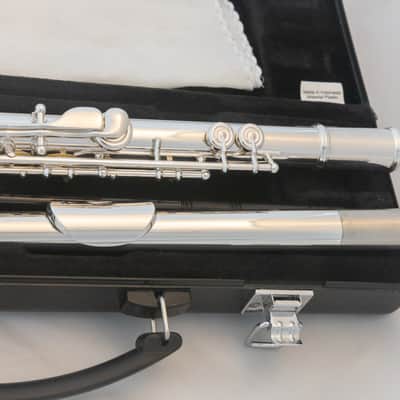 Yamaha YFL-282 Standard Open Hole Flute *Inline G *Cleaned & Serviced *Ready to Play image 10