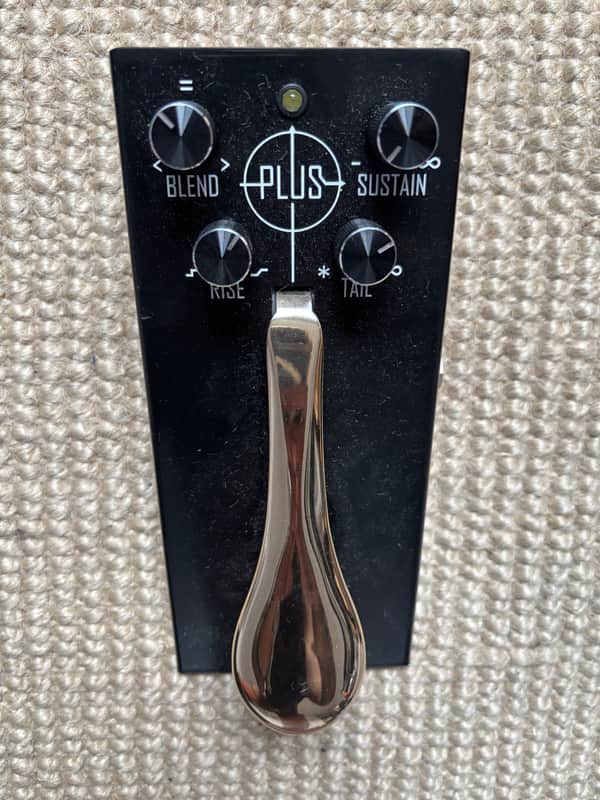 Gamechanger Audio Plus Sustain Pedal | Reverb Canada