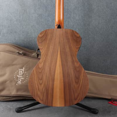 Taylor Academy 12e-N Grand Concert Electro Acoustic - Natural - 2nd Hand (157996) image 7