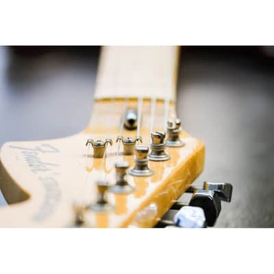 1973 Fender Stratocaster candy apple red image 21