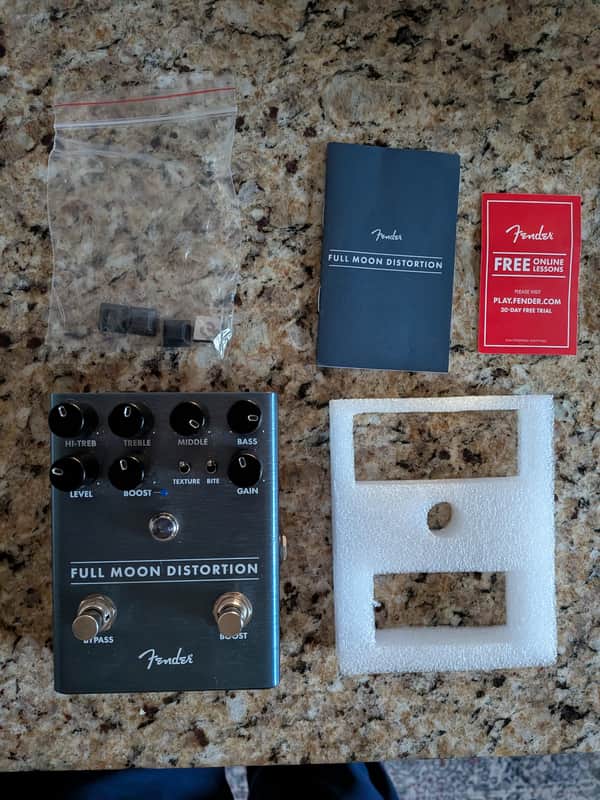 Fender Full Moon Distortion 2018 - Present - Blue image 1