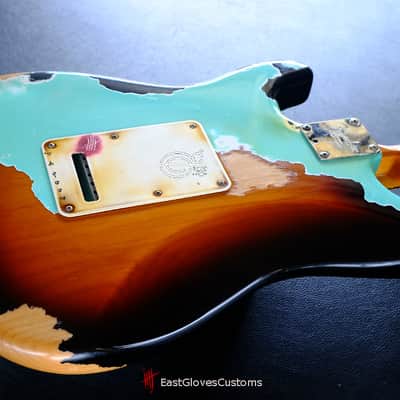 Fender Stratocaster Surf Green over Sunburst Made in USA Heavy Aged Relic image 8