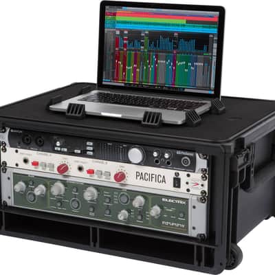 SKB 1SKB-ISF42U iSeries 42U 16.75" Deep Studio Flyer TSA Molded Rolling Audio Rack Case image 6