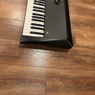 Yamaha W5 Synthesizer