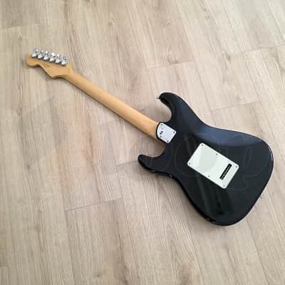 Fender American Elite Stratocaster image 9