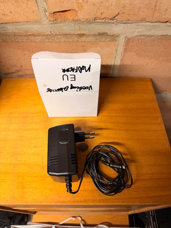230v Euro power supply for Eventide Space, PitchFactor, TimeFactor, ModFactor, etc. Bild 1
