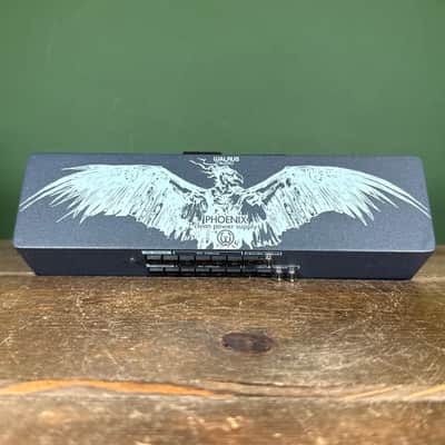 Walrus Audio Phoenix 120V Clean Power Supply 2015 - Present - Cobalt / Light Blue Bird image 2