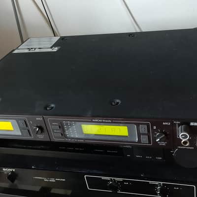 Shure UHF U4D MK2 R7 (782-810MHz) image 2