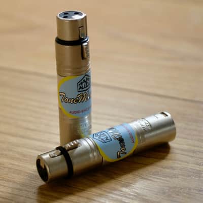 Martiaudio Balanced In-Line Mic Preamp Booster XLR Barrel For Ribbon Dynamic Tube Microphone image 2