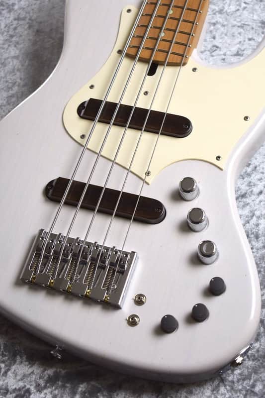 Xotic XJ-1T 5st 