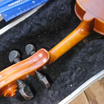 Suzuki 220 size 1/10 violin, Japan 1979 with case & bow, Very Good Cond image 10