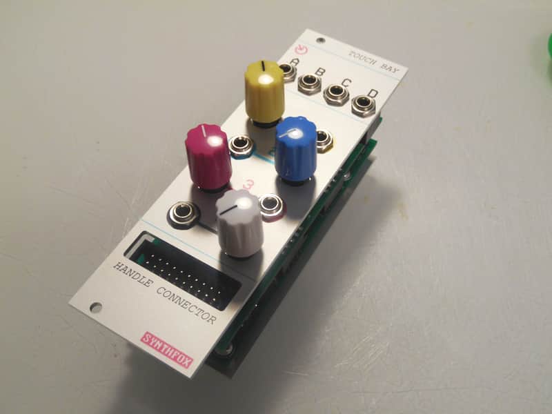 Synthfox Touch Bay tactile controller image 1