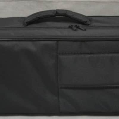 Clarinete Bajo Yamaha 220 en perfecto estado image 3
